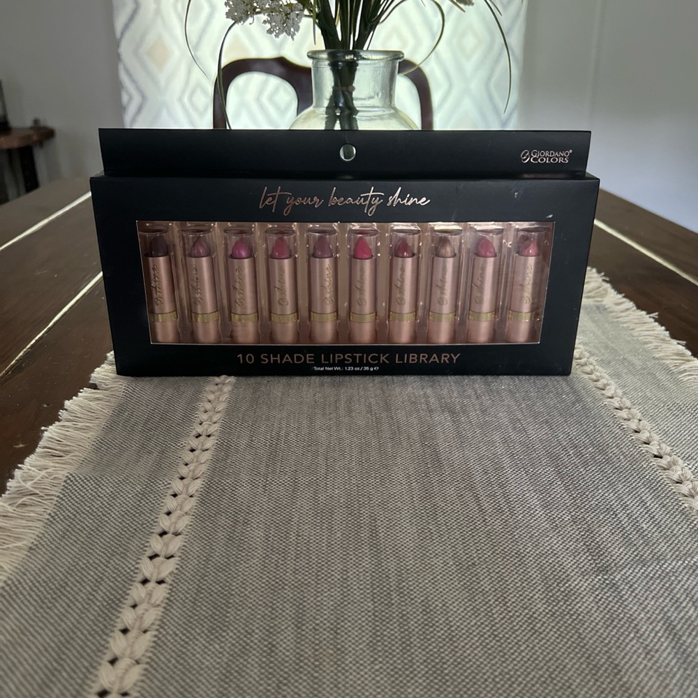 Giordano Colors 10 Shade Lipsticks Library  Long Lasting Paraben Free 0.60oz New